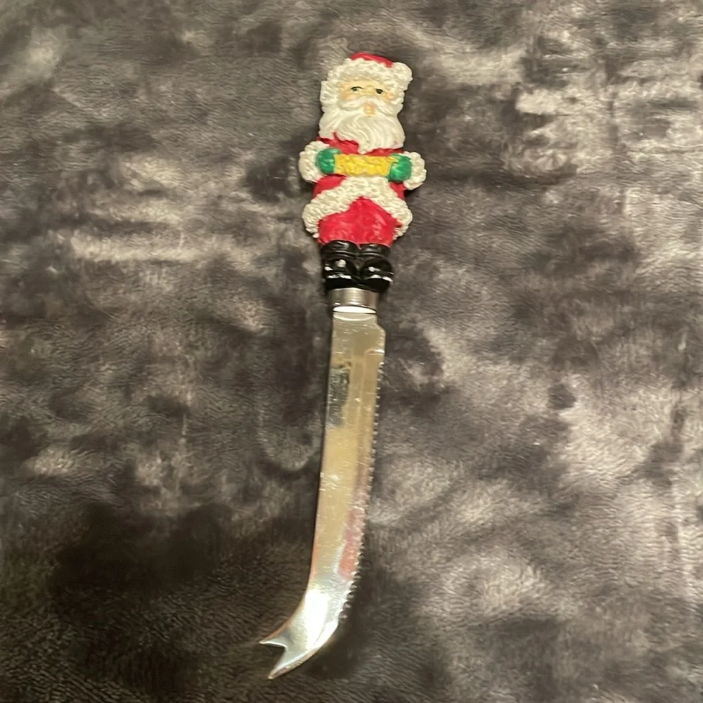 Set of 4 Christmas Cheese Spreader knife Set& 1 santa cheese blade cutting knife